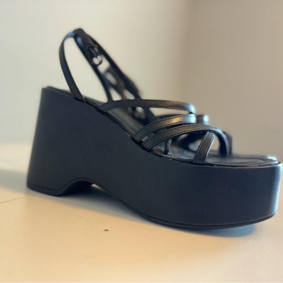 Strappy Black Platform Sandal Size 6 - Picture 5 of 13